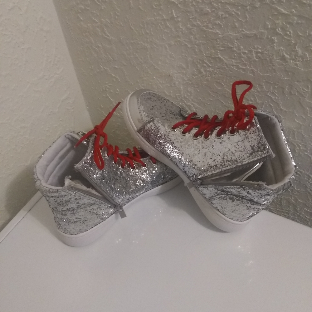 Silver Sparkling Fashion Tennis Shoes